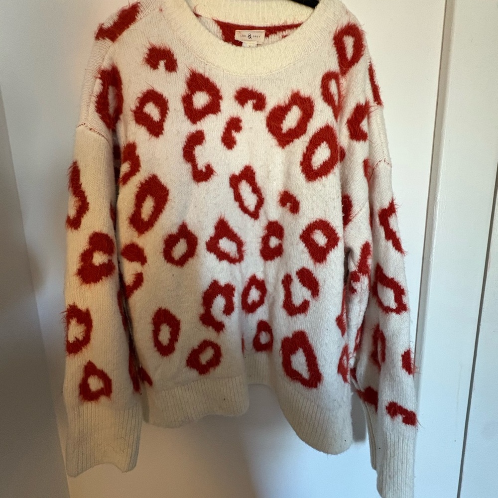 NWOT Lou & Grey Red and White Patterned Sweater